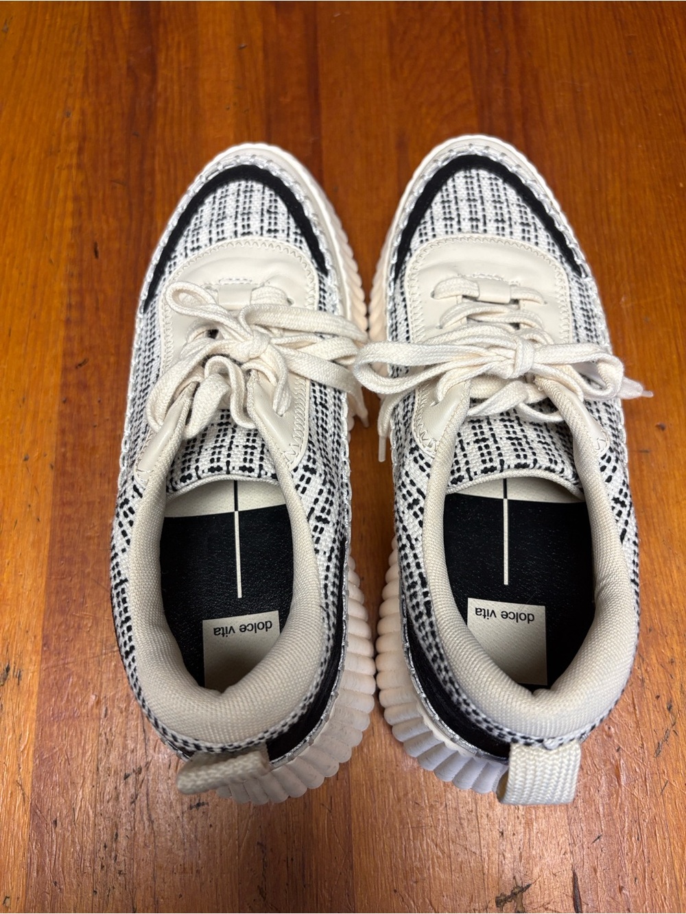 Dolce Vita Cream & Black Knit Platform Sneakers